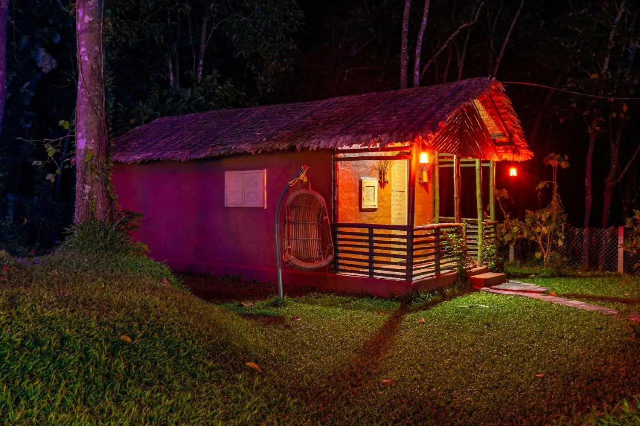 Budgies Cottage Thattakad