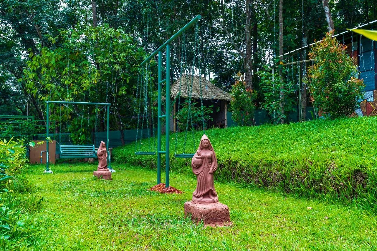 Budgies Cottage Thattakad