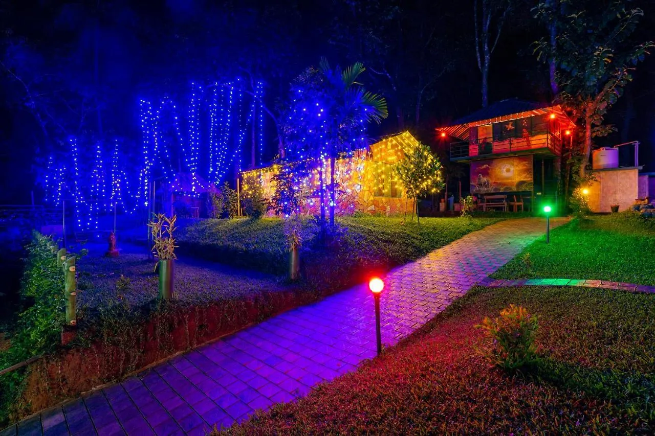 Budgies Cottage Thattakad Курортный комплекс